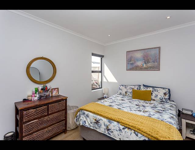 3 BEDROOM HOUSE FOR SALE IN SANDOWN